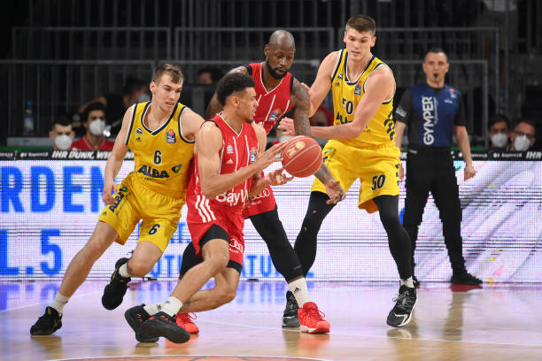 吸引了许多 吸引了许多